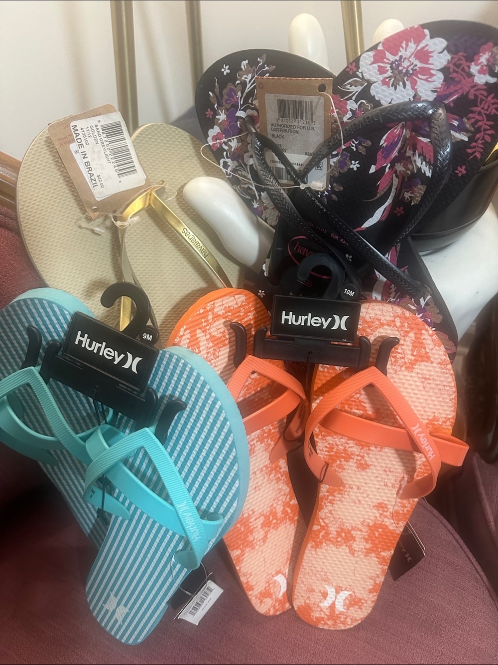 Bundle /4 pr flip flops• Havaianas & Harley’s Women's Flip Flops -2 11’s•9 & 10
